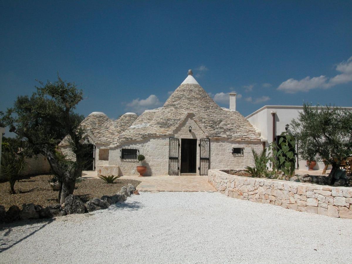 Trullo Serendipity Alberobello Bagian luar foto
